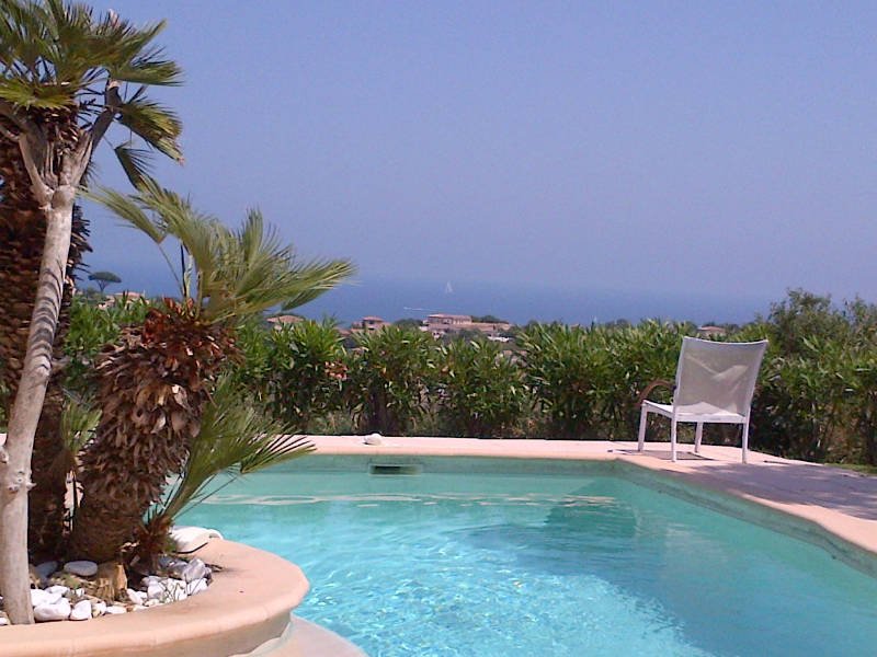 Photos:Golfe de Saint Tropez : Location  Villa avec Piscine et Vue Mer  Dans Golf 18 Trous Sainte Maxime