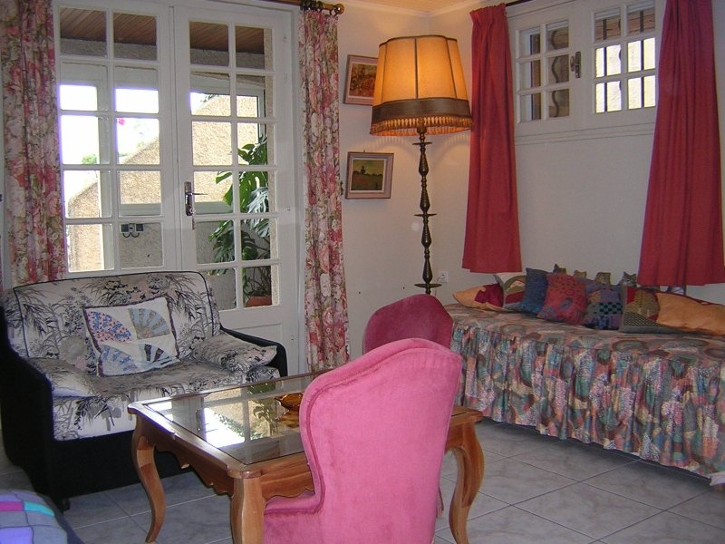 Photos:Appartement Au Rdc D'une Villa  Avec Jardin Et Piscine à Clermont L'hérault